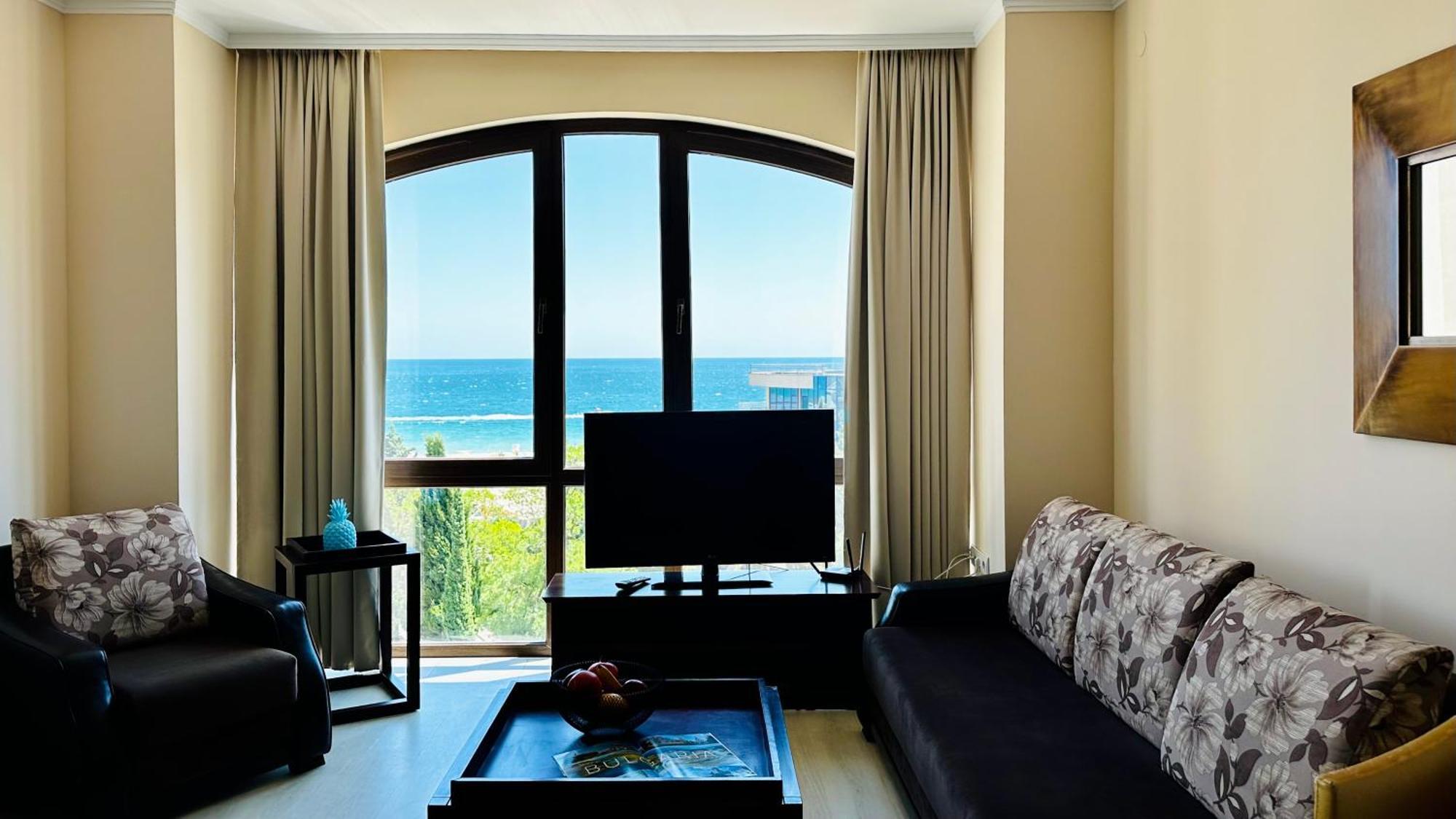 Royal Beach - Modern & Private Apartments In Center Sunny Beach Exterior foto
